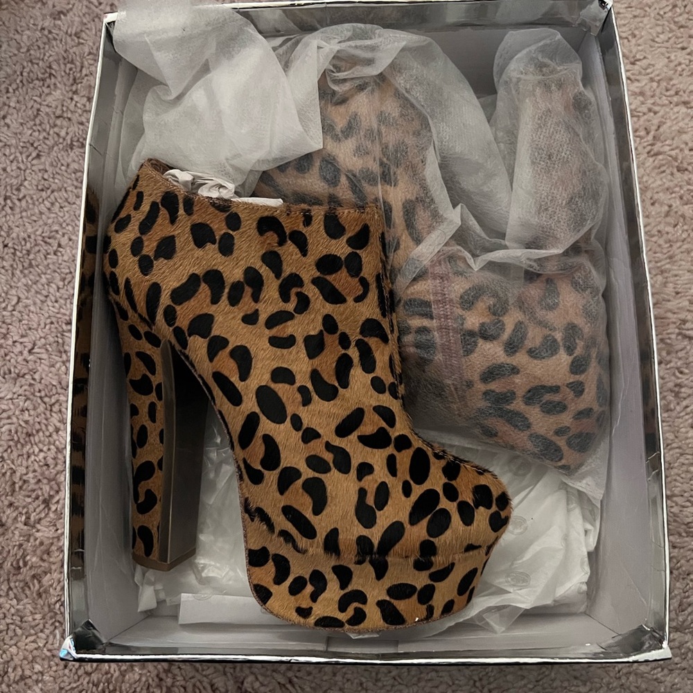 Zigi Girl Booties